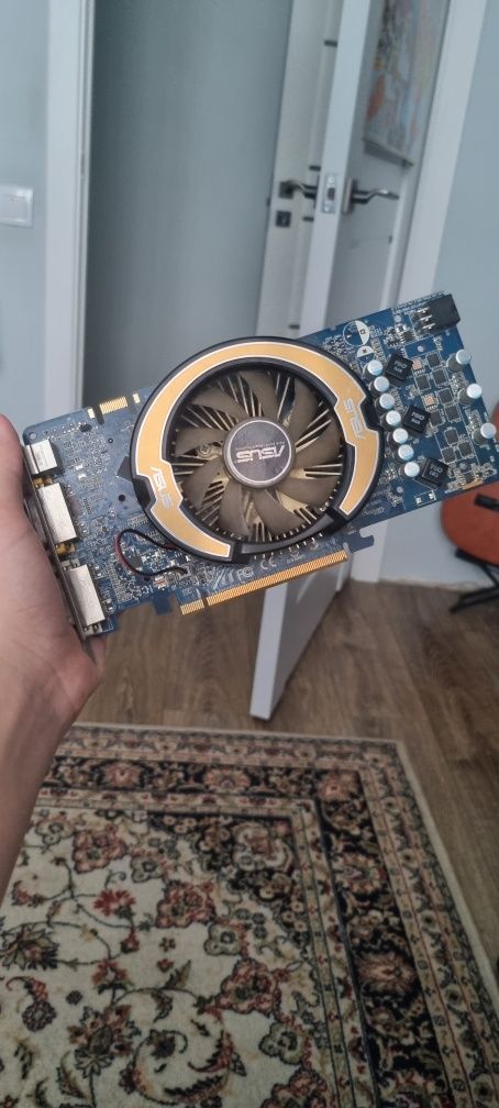 Продам видеокарту geforce 9600 gt