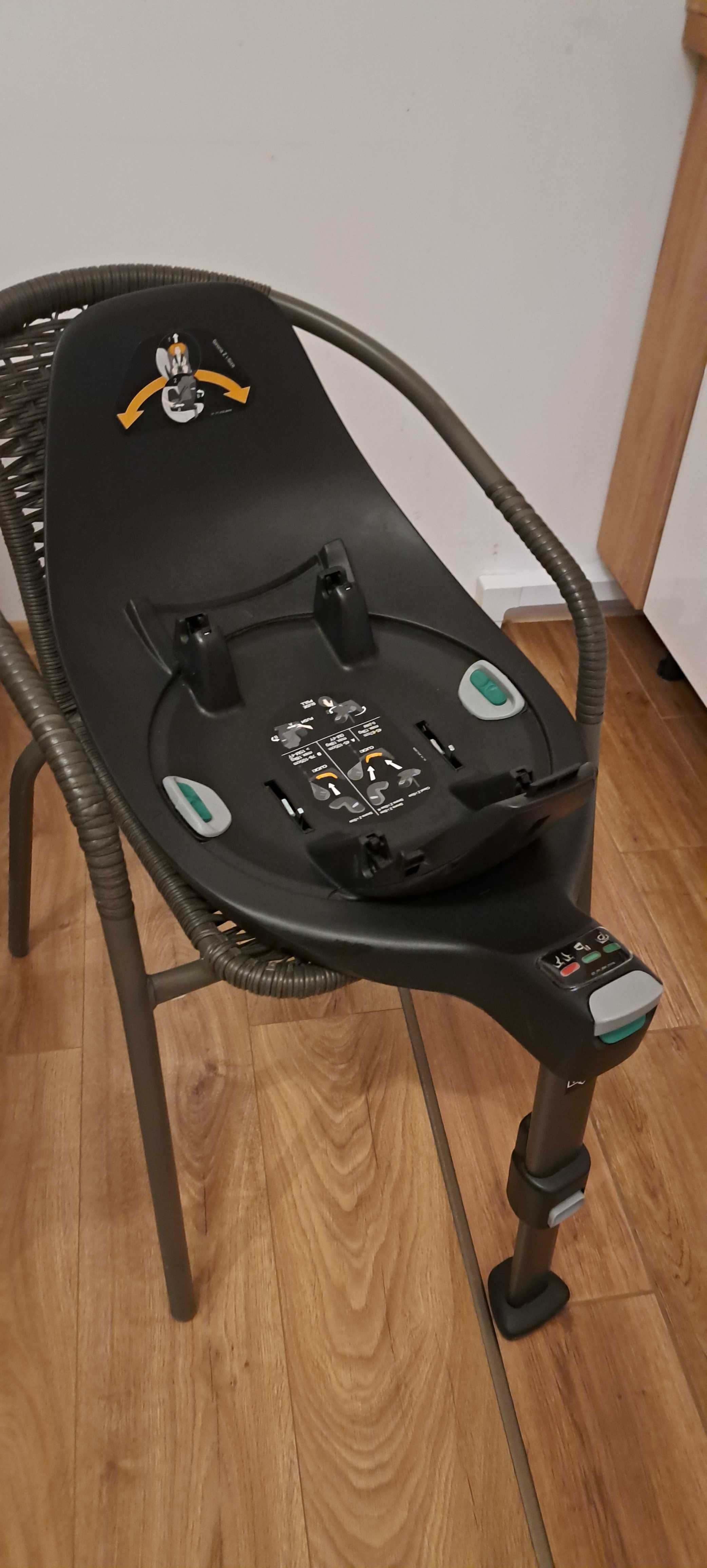 Cybex cloud z i-size z bazą obrotową + adaptery do balios s lux 0+