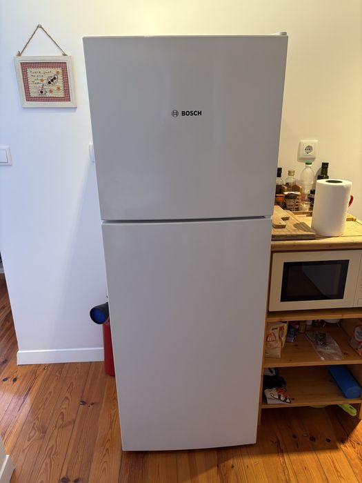 Bosch KDV29VW30 161cms altura