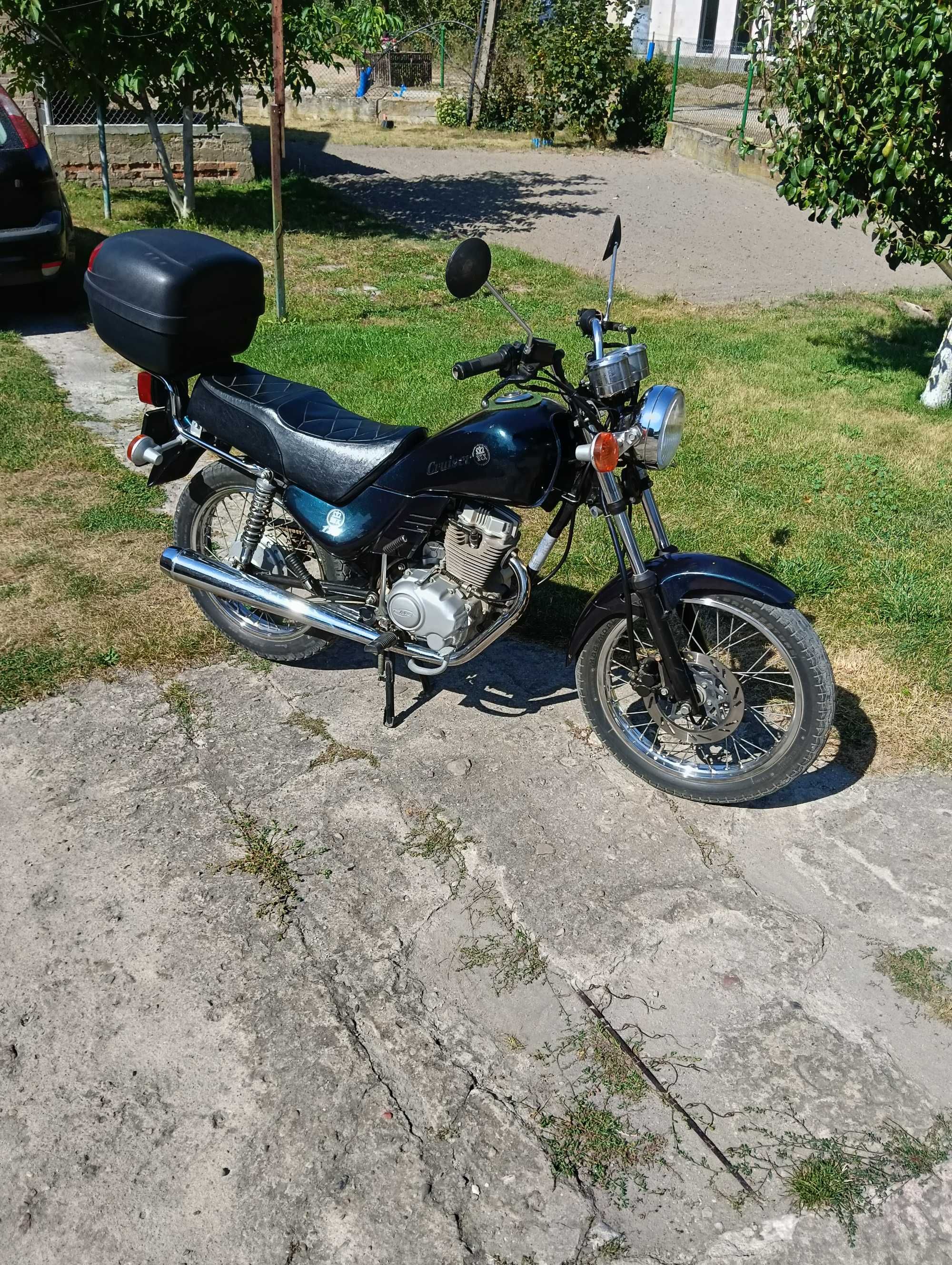 Motocykl Standard Motor Rex 125