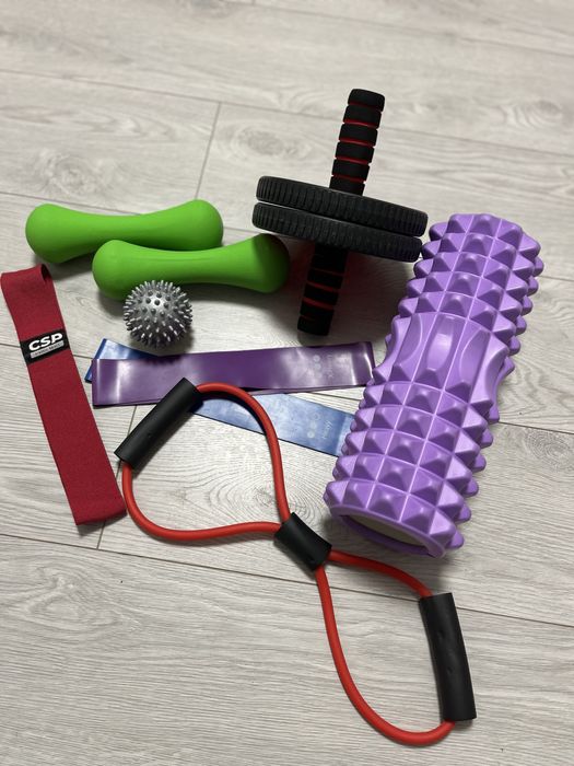 Набір спортивного спорядження на домашніх тренувань