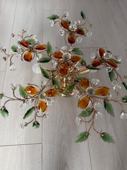 Люстра/Лампа в кімнату