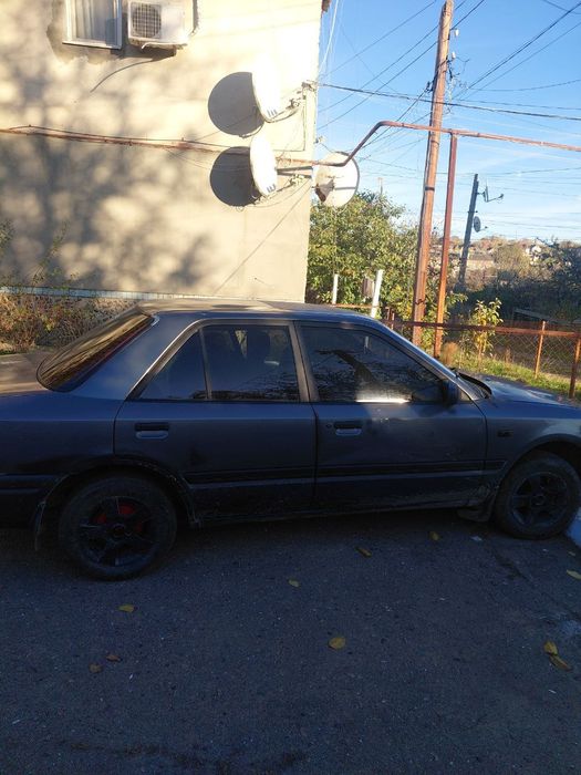 Продам авто Mazda 323 у гарному стані