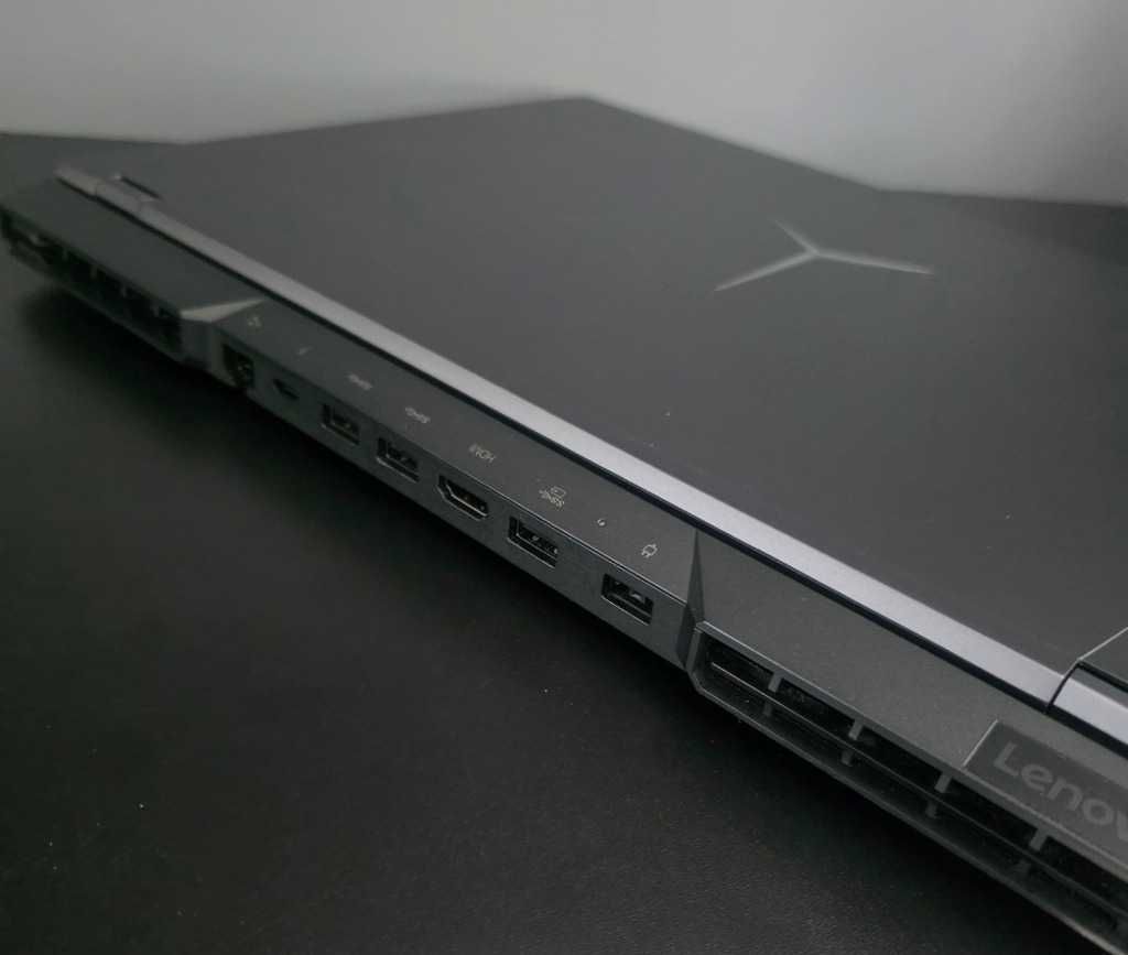 Lenovo Legion 5 Pro 32/2500 znakomity