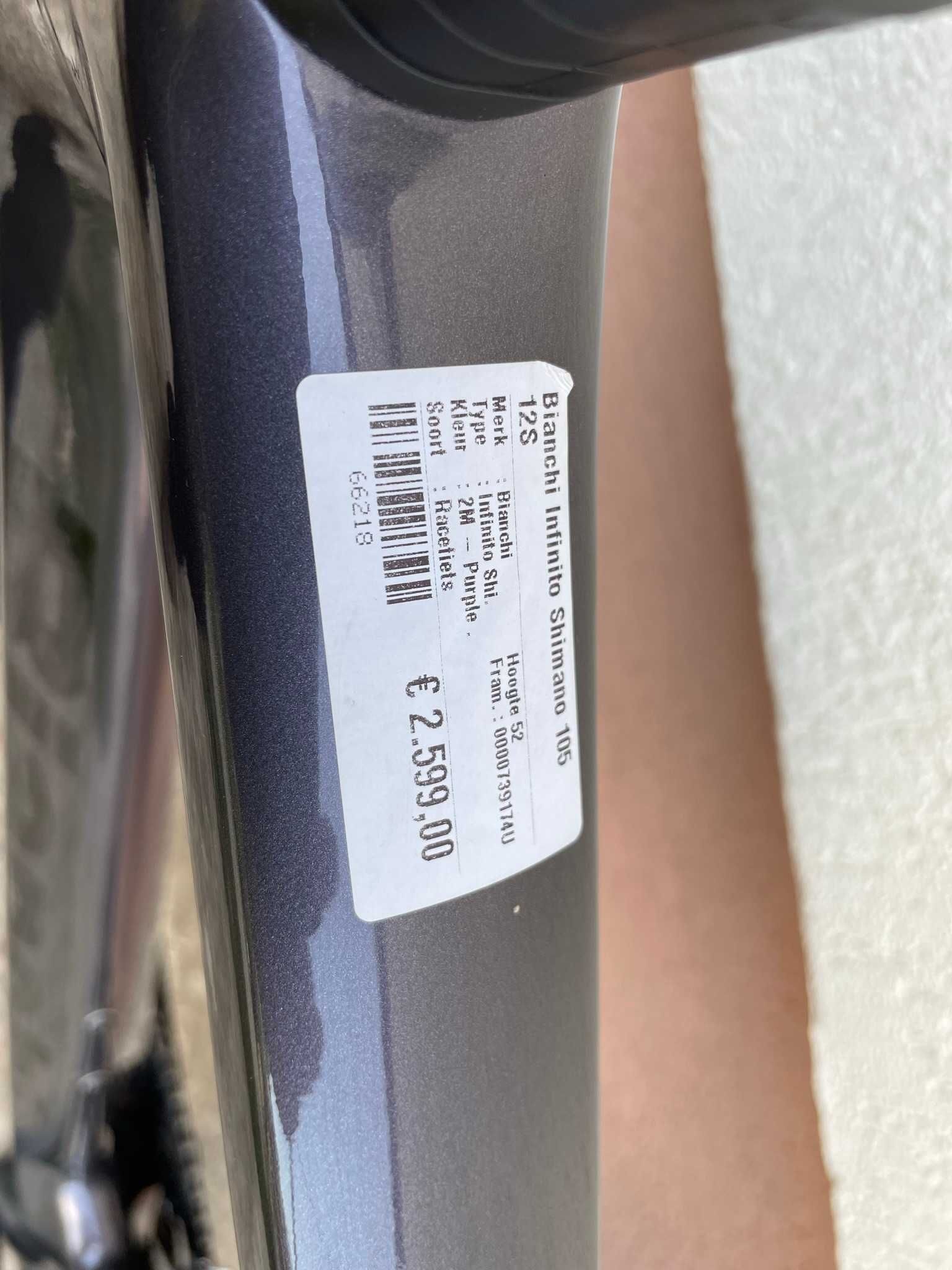 Rower szosowy Bianchi Infinito disc, rower nowy/powystawowy, 12s
