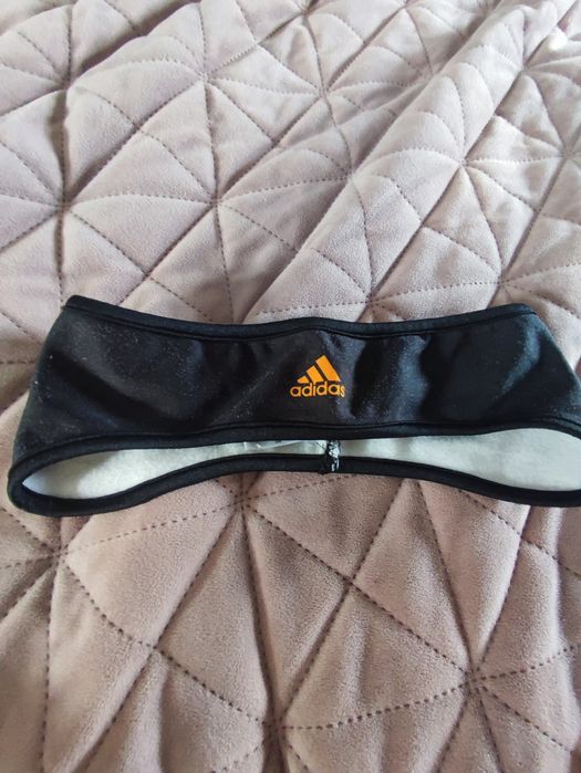 Opaska na głowę firmy Adidas