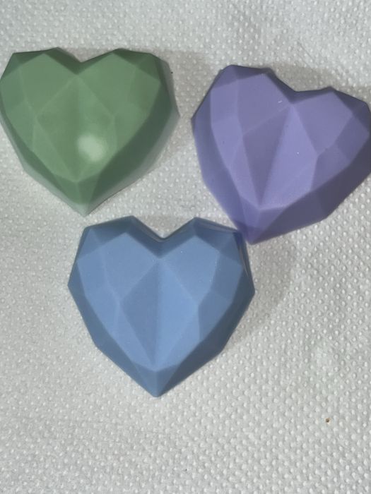 Мило ручної роботи