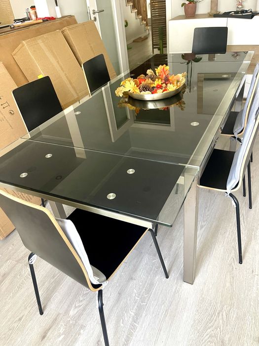 Mesa jantar em vidro e inox