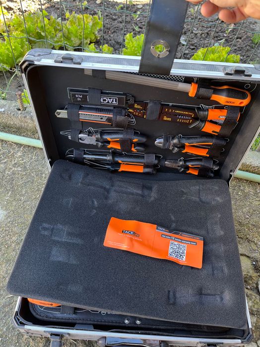 Mala de ferramentas Marca TackLife semi-nova