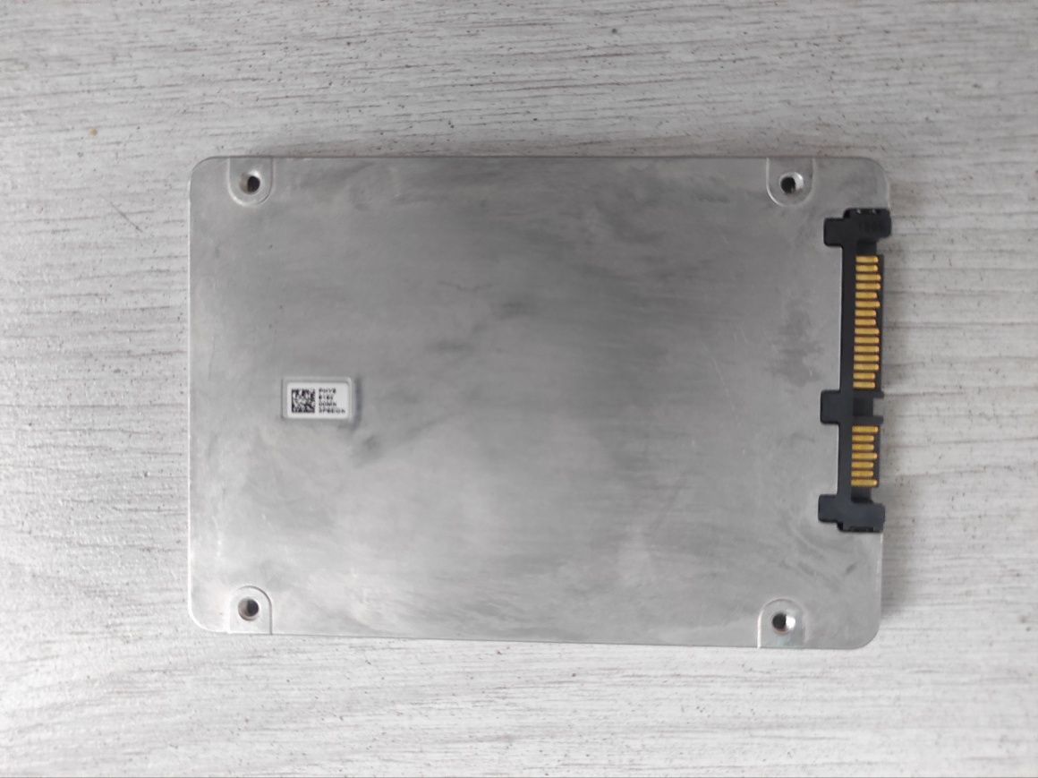 Intel SSD DC S3610 Series 200 GB