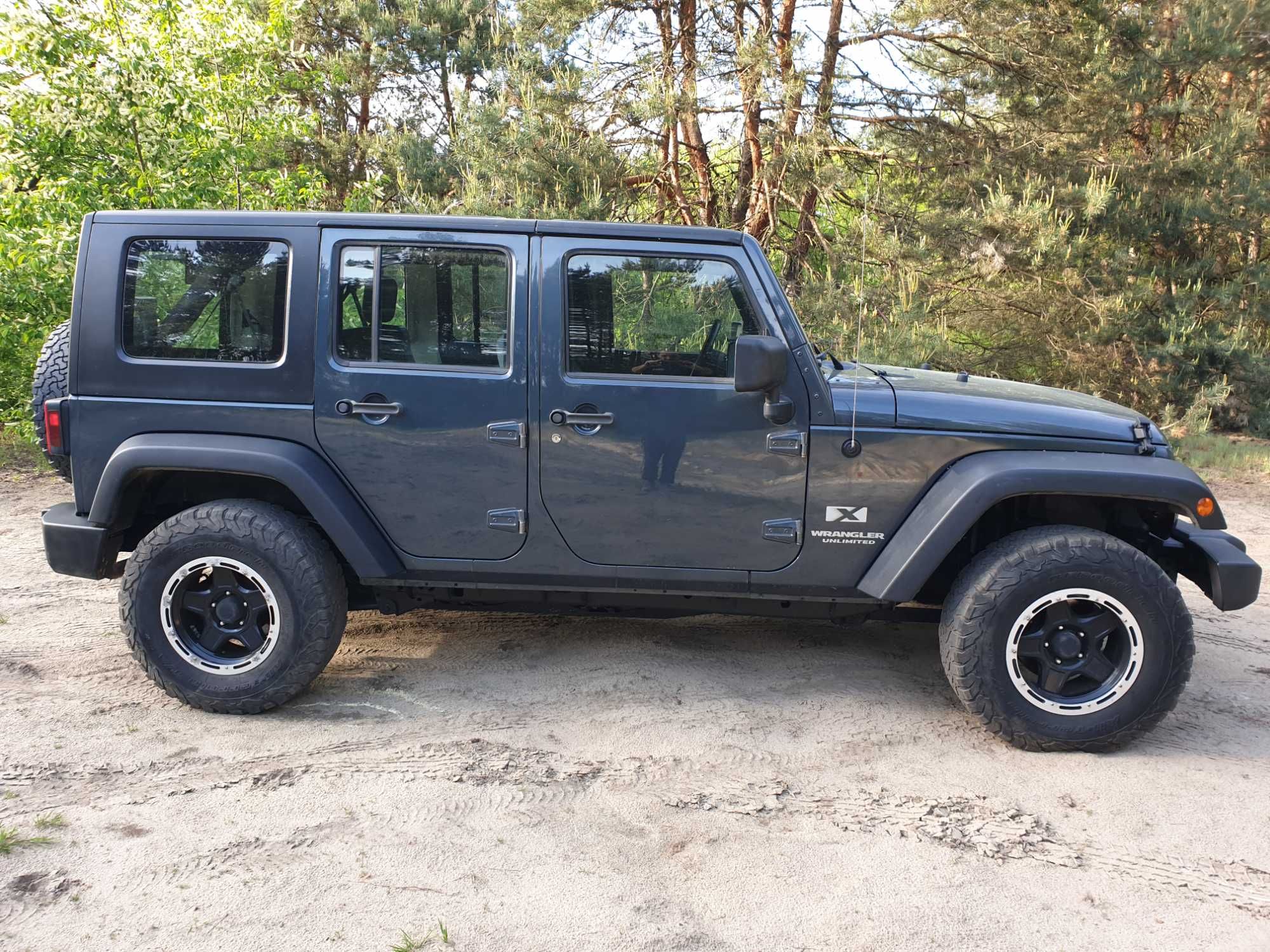 jeep wrangler jk 3,8 benzyna manual