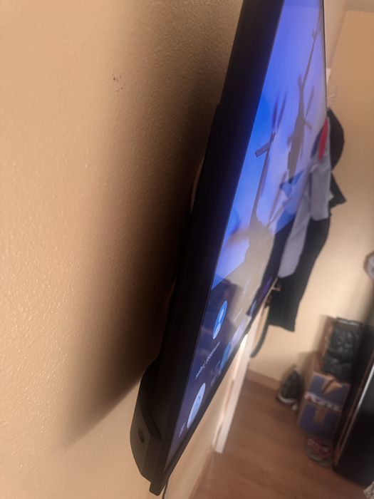 Samsung - 4K Ultra HD - Smart TV) modelo UE43AU7025KXXC