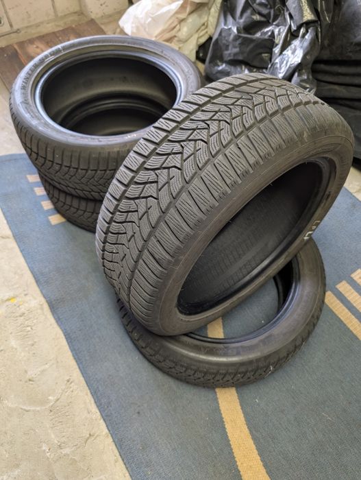 Komplet 4 opon zimowych 17"