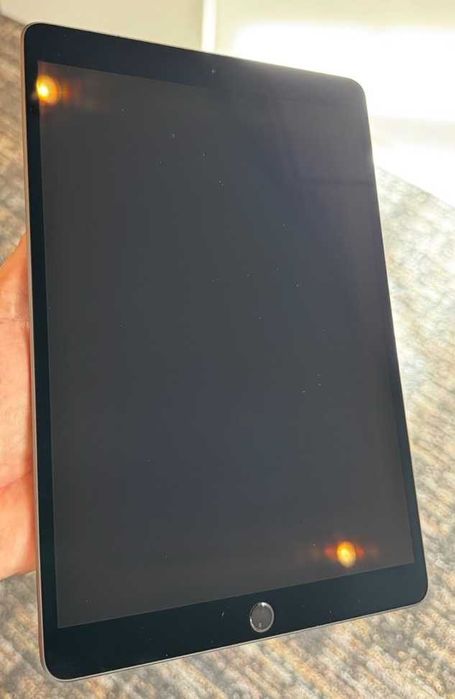 iPad Air (3rd Gen) Wifi+4G+256GB+Cable