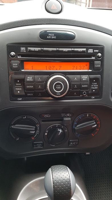 Штатная магнитола Nissan juke