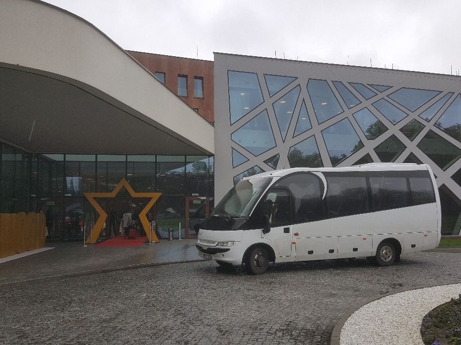 Wynajem busów 9-23 os autobusów i autokarow wraz z kierowcą