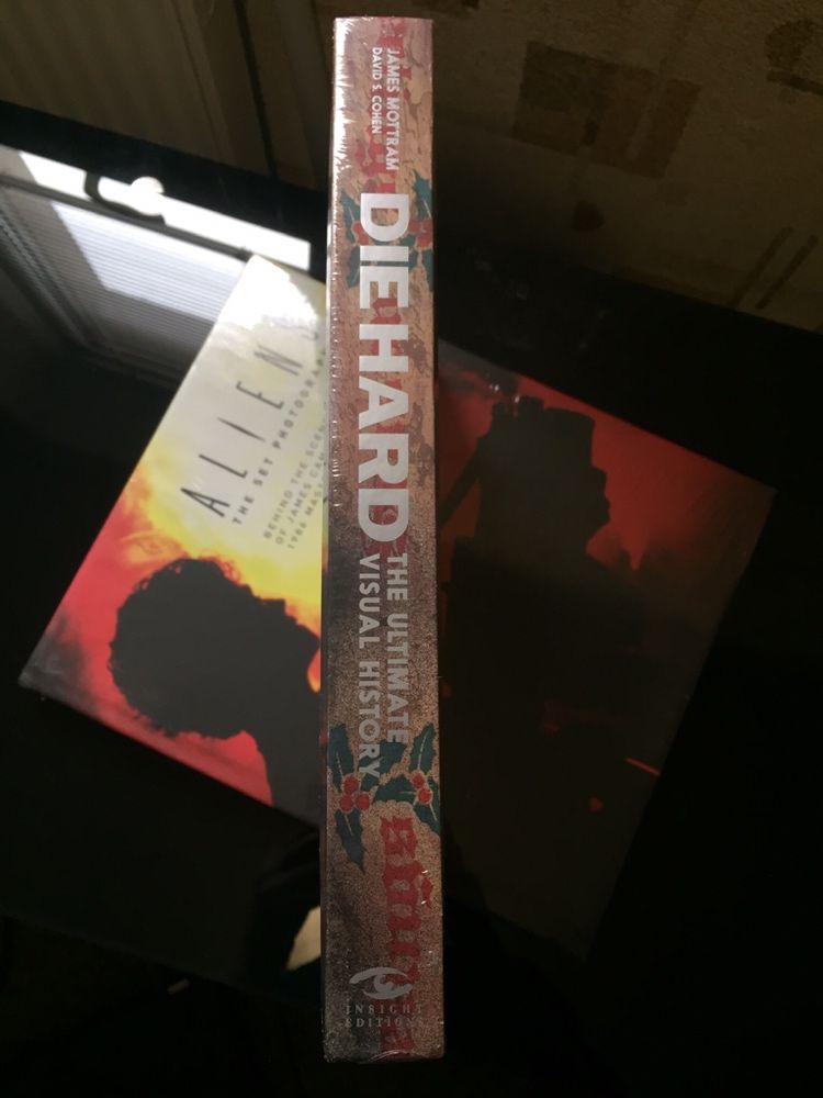 Артбук/Artbook “Die Hard: The Ultimate Visual History” | Hardcover