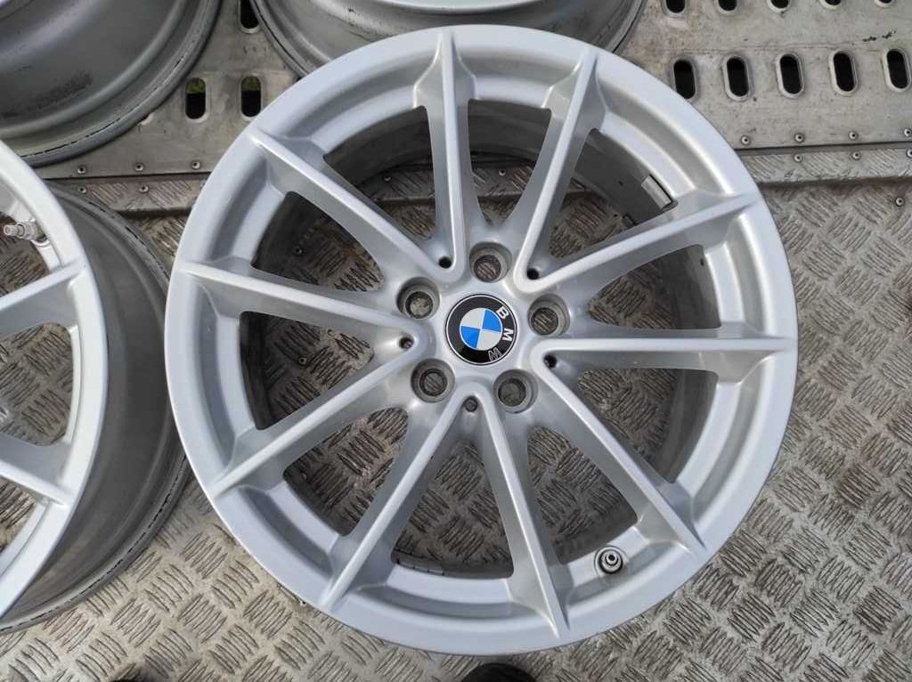 BMW 5 G30 G31 felgi aluminiowe 17 cali jak nowe czujniki
