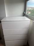 Comoda 4 gavetas IKEA