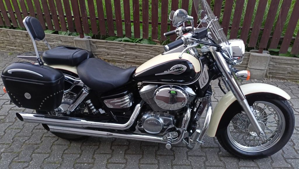 Honda Shadow VT750