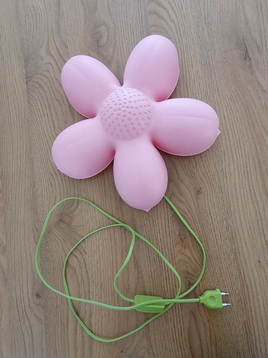 !Ikea! Lampka kwiatek do pokoju dziecięcego.