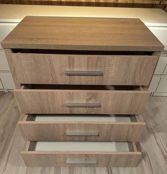 !!! Komoda z podświetleniem LED z czterema szufladami dąb sonoma !!!