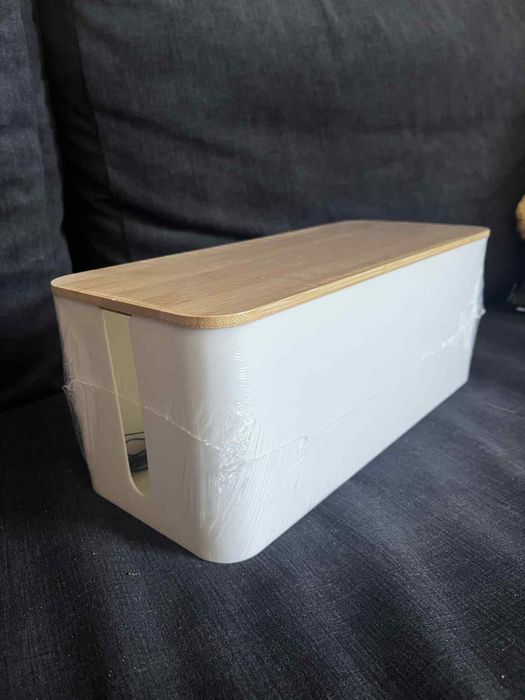Organiztor na kable