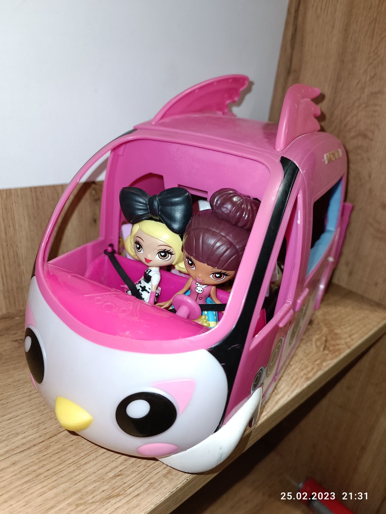 Автобус Kuu Kuu Harajuku Bus Tour з лялечками і аксесуарами