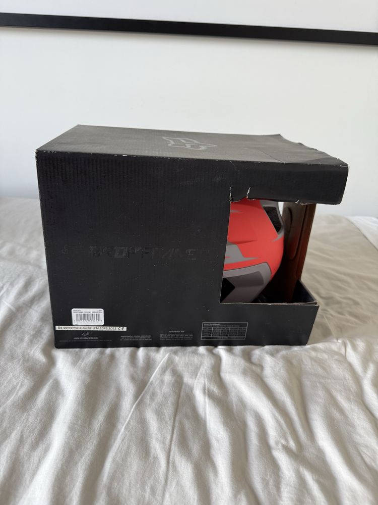 Capacete FOX Dropframe Pro