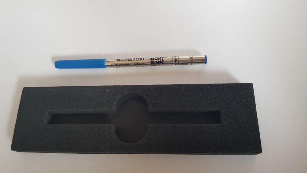 Wklad do długopisu firmy Mont Blanck 2szt