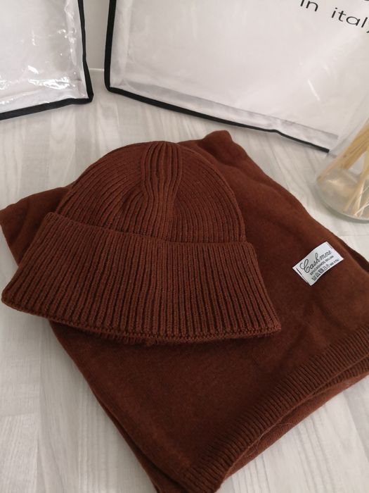 Brązowy czekoladowy komplet Cashmere czapka szalik kaszmir welna