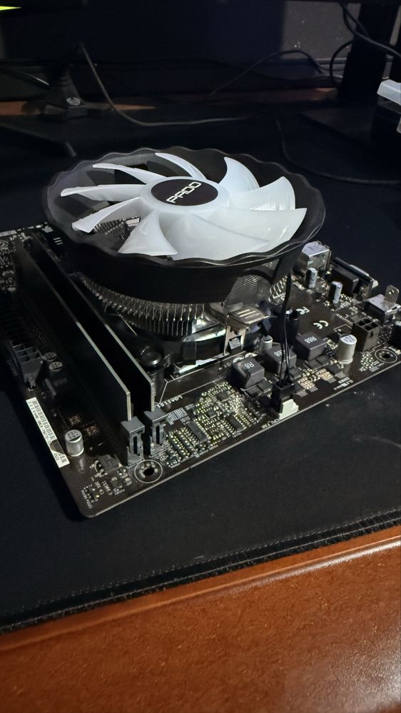 Bundle Motherboard com i5 e 16GB Ram DDR4