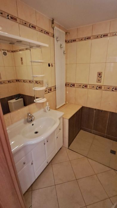 Mieszkanie 3-pokojowe 63 m2 w cen. Ełku przy ul. W. Polskiego + garaż