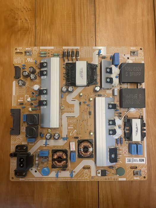 Peças  smart tv samsung UE65NU7025K