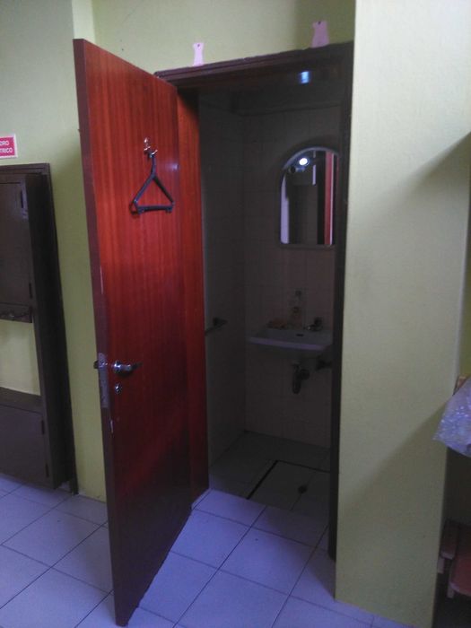 ALUGA-SE LOJA COMERCIAL EXCELENTE LOCALIZAÇÃO