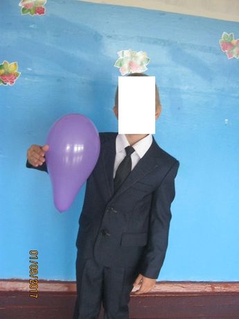 Школьный костюм на мальчика, 6-8 лет, двое брюк