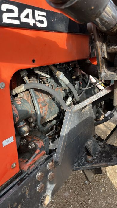 Zetor 6245 Quicke 2300US Możliwość sprzedaży samego tura