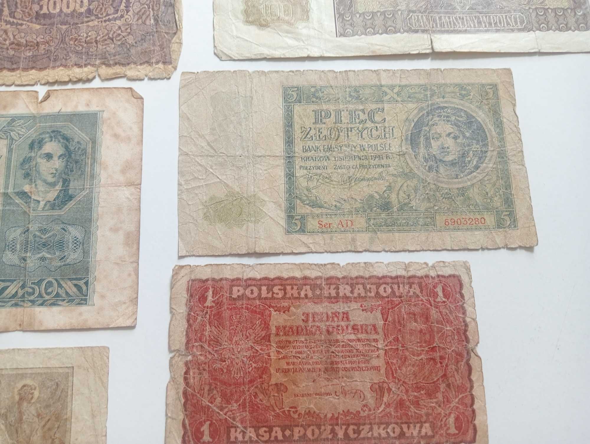 Zestaw starych banknotów i monet  od 1919 roku