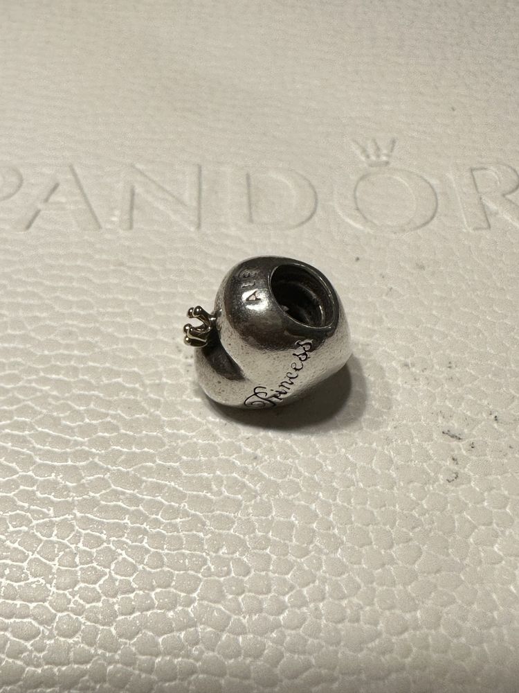 Pandora oryginalny charms serce księżniczki tt