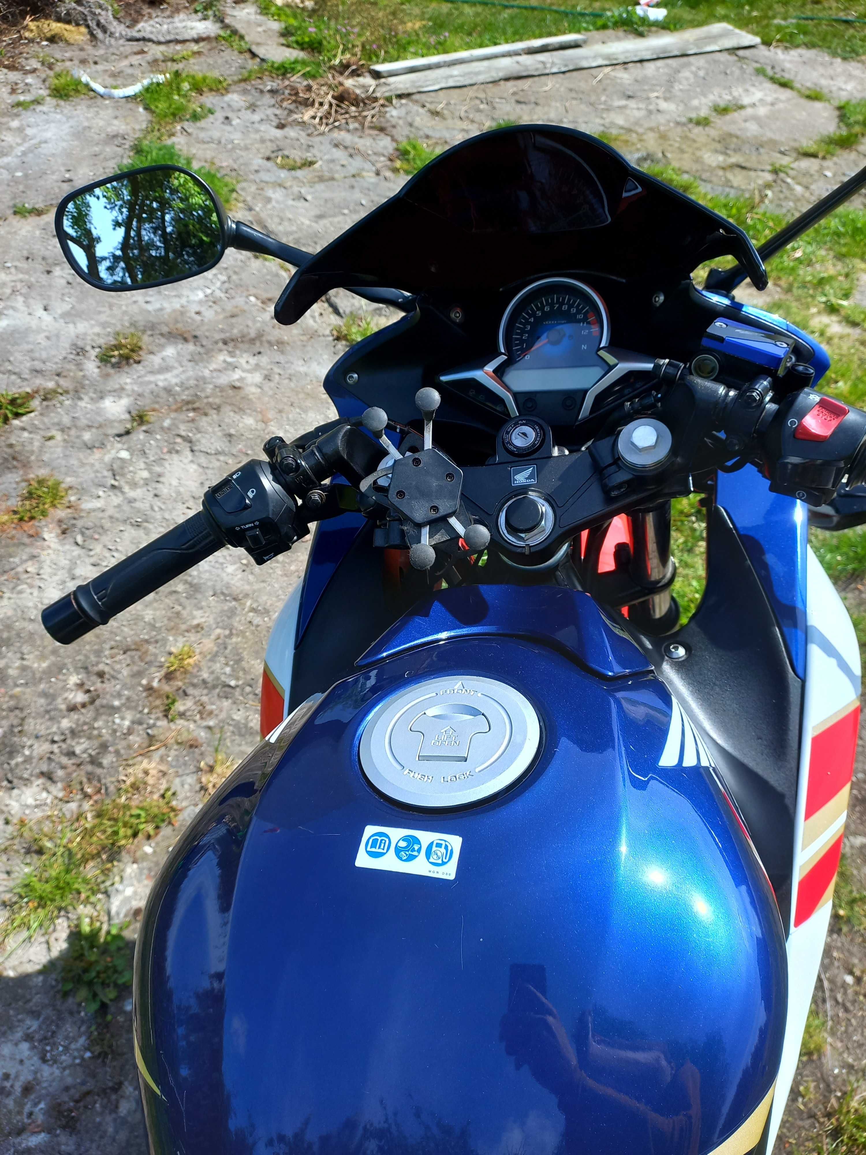 Motocykl Honda CBR 250R Stan Bardzo Dobry A2
