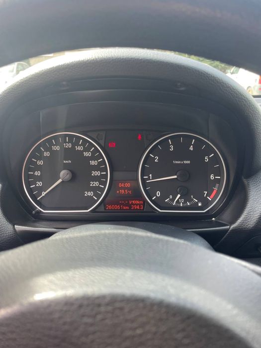BMW Seria 1 – 2008 rok | 2.0 benzyna | 143 KM