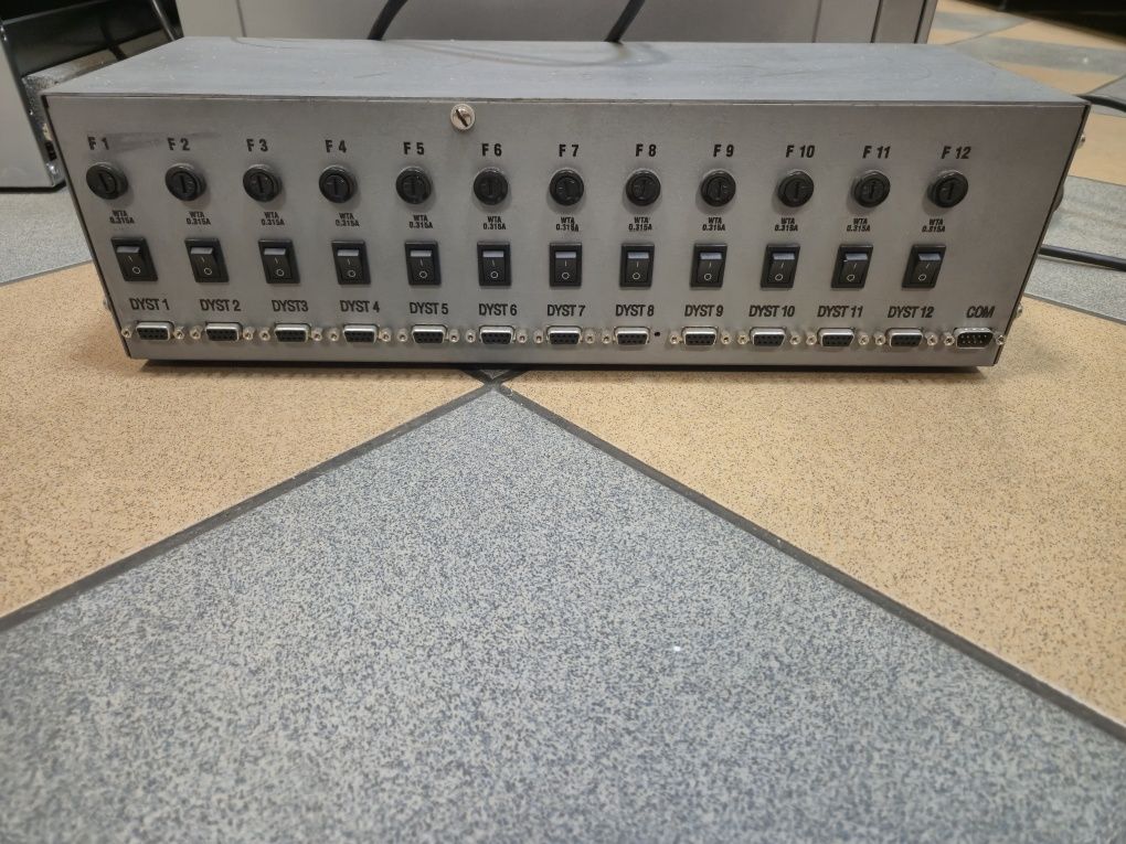 Sterownik dystrybutorów automatycznich NIDC