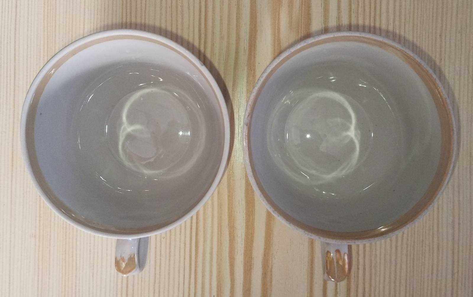 Дві парні перламутрові чайні чашки з суничками