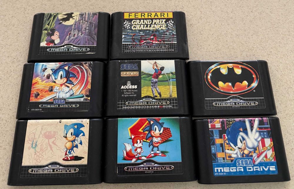 Konsola Sega Mega Drive 2 + Sega Mega CD 2 + 2 pady + SCART + 8 gier