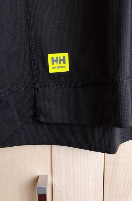 Damska śliczna koszulka termoaktywna Helly Hansen