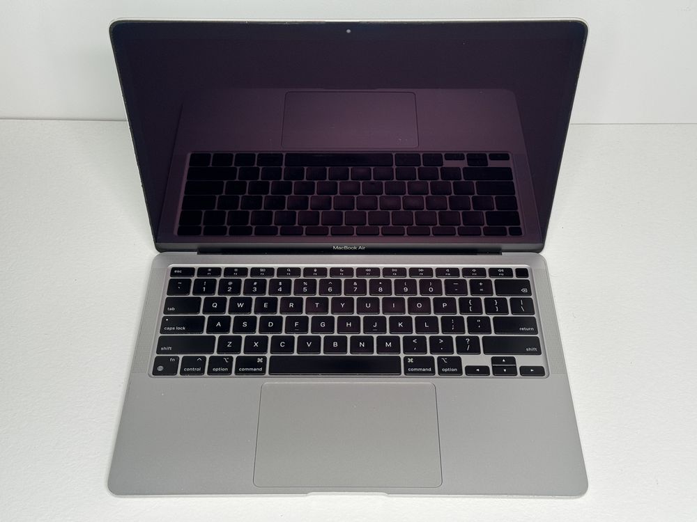 MacBook Air 13 (A2337) - Apple M1/8GB/256GB - faktura VAT 23%