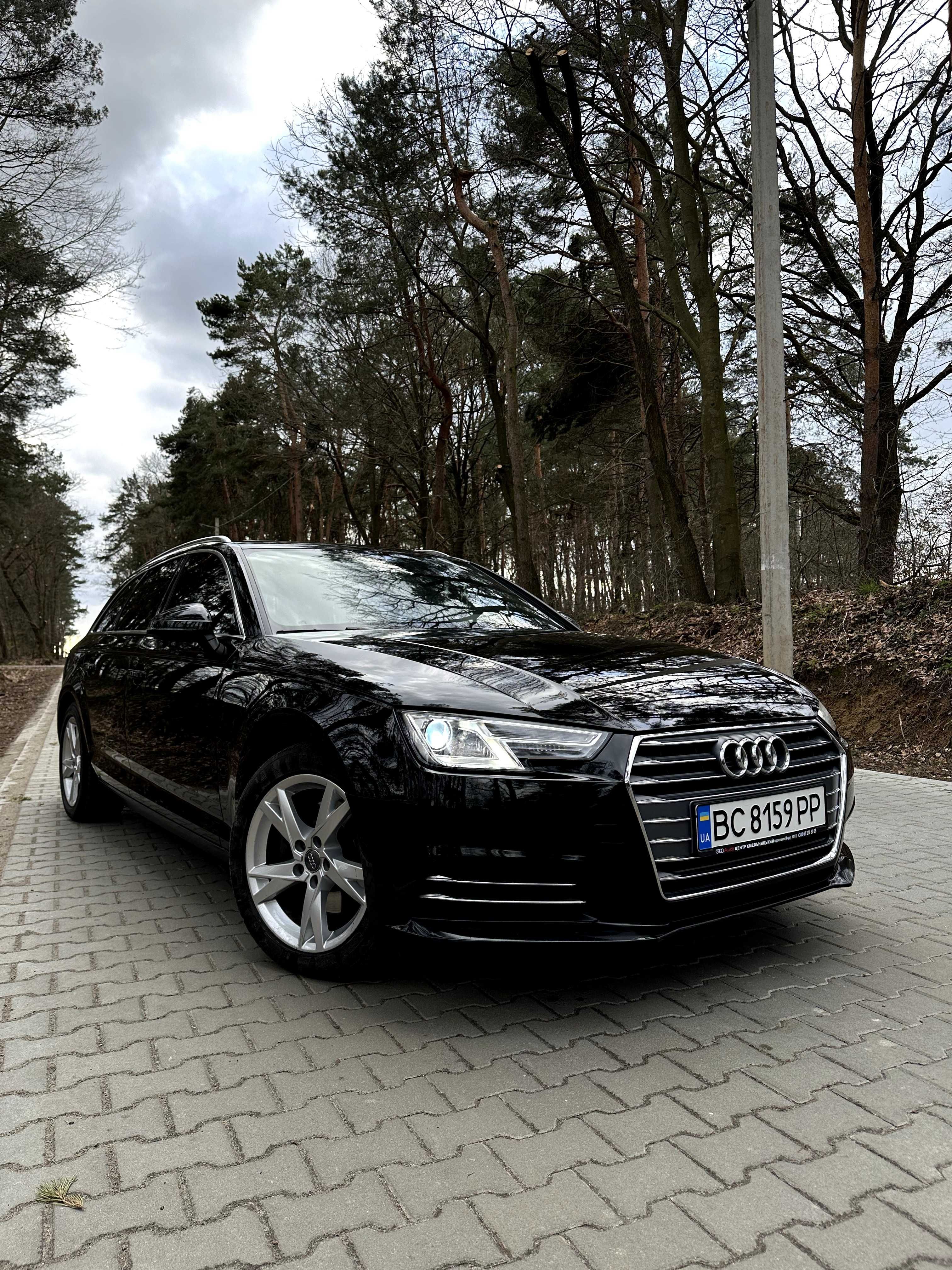 Продаж власного авто audi a4 b9 2017 року