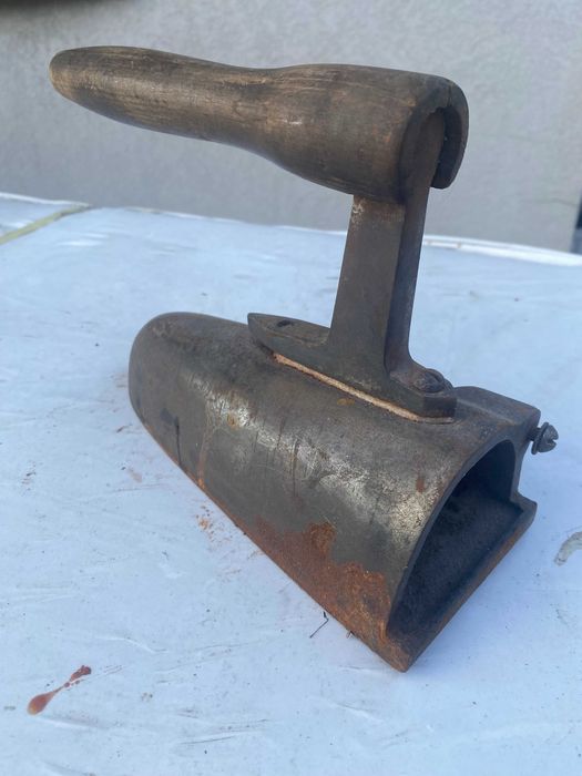 Stare zabytkowe żelazka