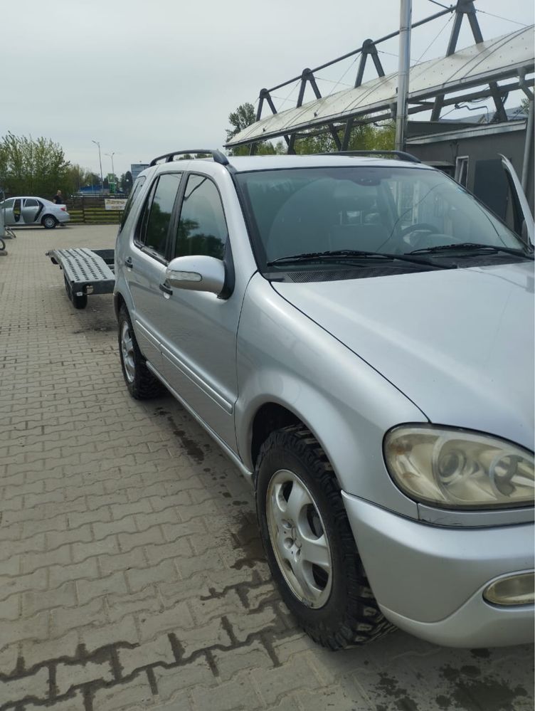 Mercedes Benz ML270 в Украіні