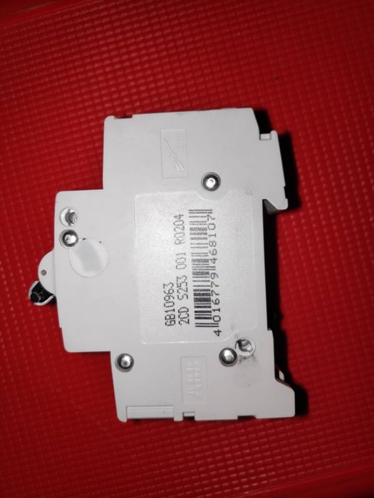 Disjuntor trifásico 20A ABB